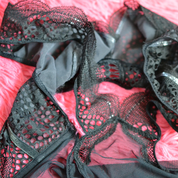 NWT SET of 2 Victoria's Secret Bralette and Panty siz M Bra Lace Black Xmas GIFT - Picture 7 of 9
